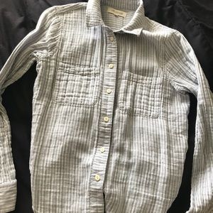 Madewell size xs button up tie back shirt.
